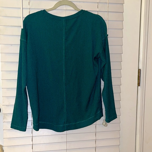 EUC Anthropologie Long Sleeve Textured top - size small - Picture 2 of 8